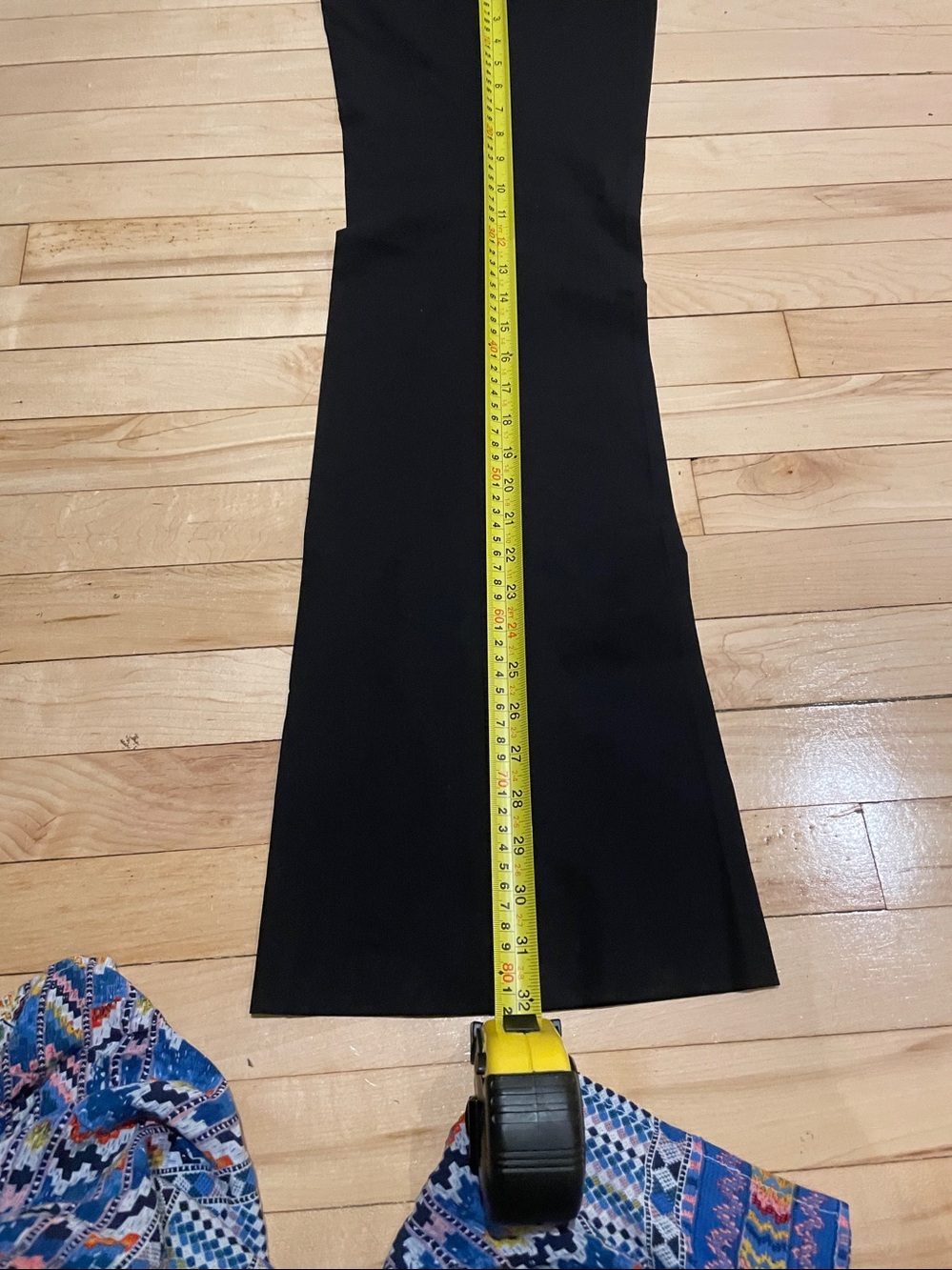 Theory Women's Straight Leg Pants in Black Size 8 - Picture 5 of 9